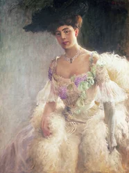 Portret van een Dame in Avondjurk, 1903